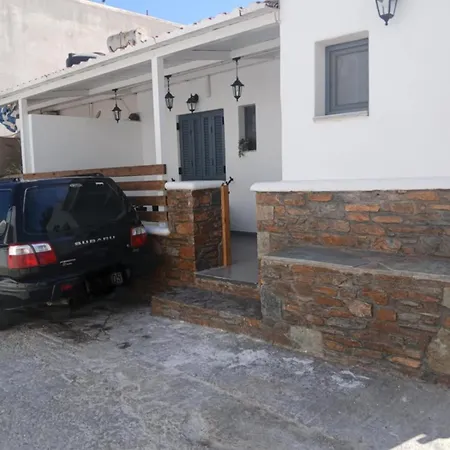 Gard Maison Kanala Ferienhaus