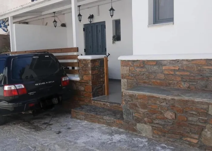 Gard Maison Kanala Ferienhaus