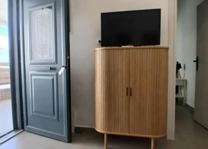 Gard Maison Kanala Ferienhaus