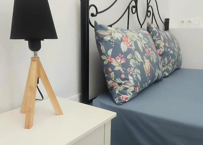 Gard Maison Kanala Ferienhaus *